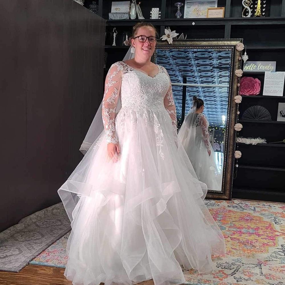 Rebecca Ingram Wedding Dress